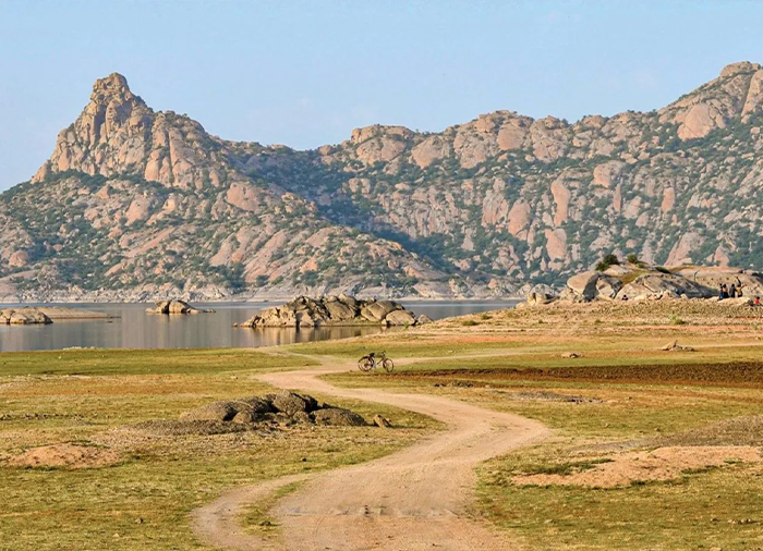 Escape the Ordinary: 10 Stunning Hidden Spots in India for May